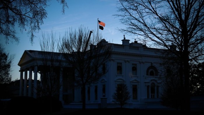 Оқ уй Эронга қарши операция муддатини очиқлади