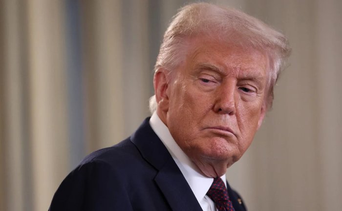 Трамп ўз жамоаси билан Эронга қарши ҳарбий ҳаракатлар ҳақида гаплашди