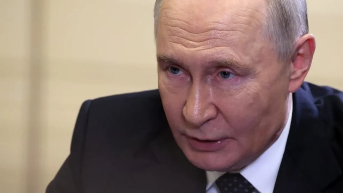 Putin Zelenskiy bilan AQShda uchrashishdan bosh tortdi