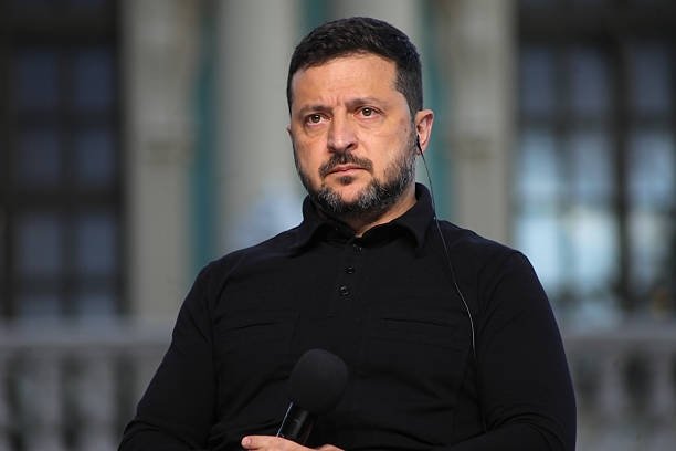 Зеленский: "Трамп билан учрашув кўп нарсани ўзгартириши мумкин"