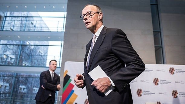 «Rossiya yaqin kelajakda muzlatilgan aktivlarga kira olmaydi» — Germaniya kansleri