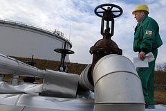Венгрия 2027 йилгача Россия газидан воз кечиши мумкин