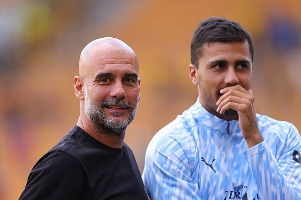 Gvardiola yozda "Manchester Siti"ni tark etishi kerak. Jamoadan ketadigan ikki futbolchi nomi ham aniq