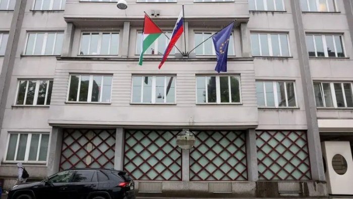 Словения биринчи бўлиб ЕИда Исроил билан қурол савдосини тақиқлади