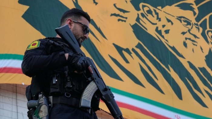 Эронда норозилик намойишларидан кейин йўқолганлар тақдири ҳали ҳам номаълум