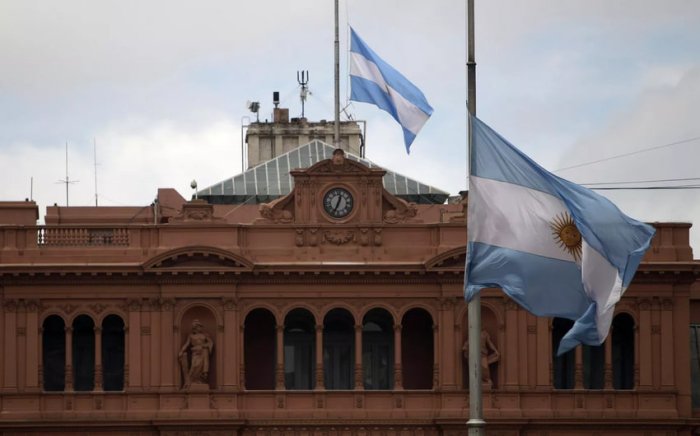 Argentina hukumati parlamentga 70 ta qonunni bekor qilish tashabbusi bilan chiqdi