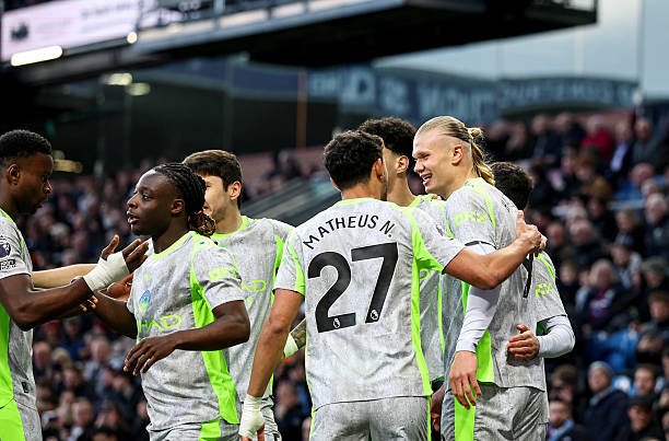 «Манчестер Сити» 33-турдан кейин пешқадам бўлса, чемпионликни ҳеч қачон қўлдан чиқармаган