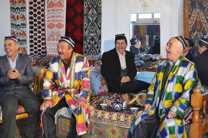 Askiya va qiziqchilik san’ati sohasida taniqli ijodkorlarning mahorat maktablari faoliyati yo‘lga qo‘yiladi