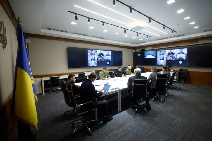 Украина ва АҚШ хавфсизлик кафолатлари бўйича музокараларнинг янги босқичини ўтказди