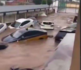 Kuchli yog‘ingarchiliklar natijasida Pekinda suv toshqinlari yuzaga keldi — OAV
