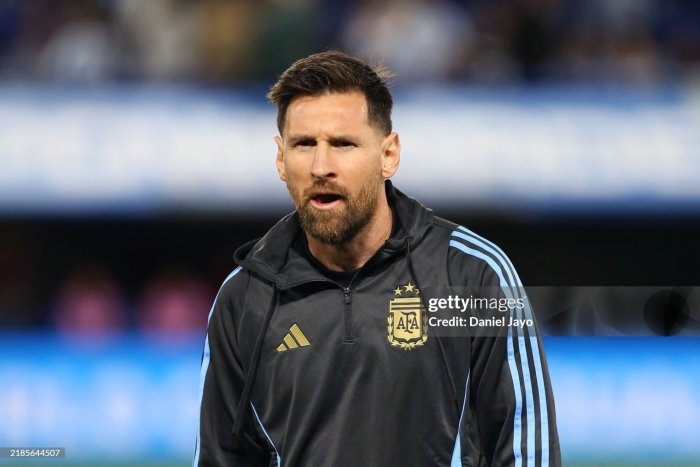 FIFAning nufuzli sovrini uchun Ronaldu, Messi va Yamal kurashmoqda