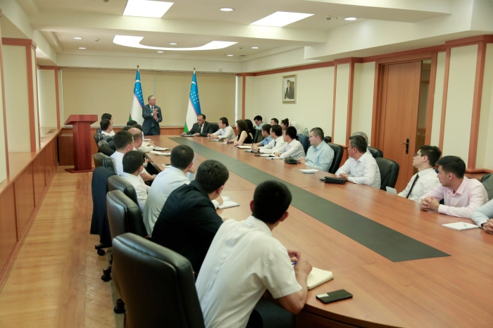 Davlat organlarining boshqaruv kadrlari uchun ustuvor xalqaro reyting va indekslar bo‘yicha malaka oshirish o‘quv kurslari tashkil etildi