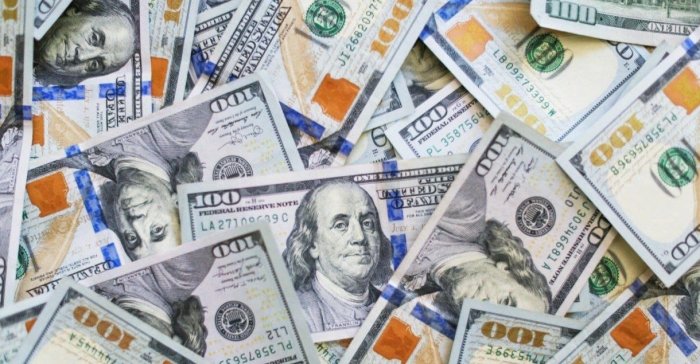  Трейдерлар АҚШ доллари курси пасайишини кутмоқда — Bloomberg 
