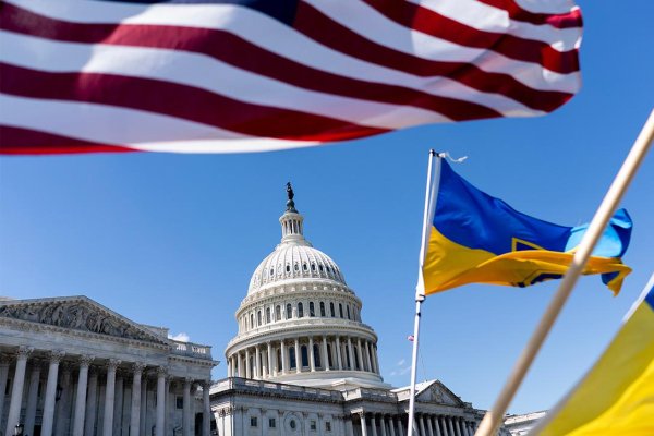 АҚШ Зеленскийга таслим бўлишни таклиф қилади