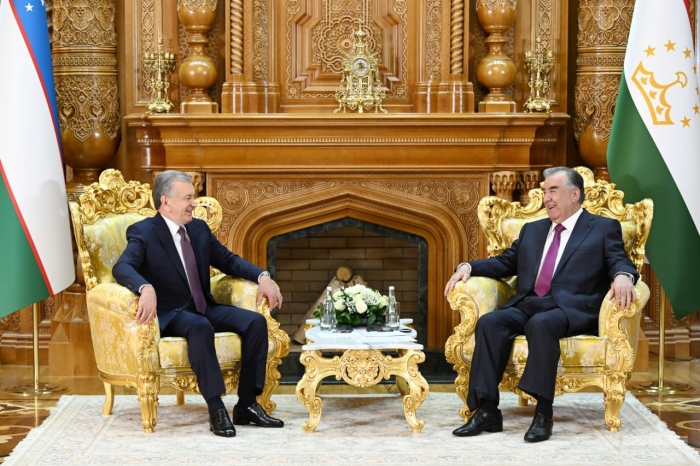 Shavkat Mirziyoyev Emomali Rahmon bilan muzokara o‘tkazdi
