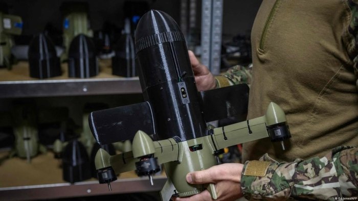 FT: AQSh Eron dronlariga qarshi ukrain dron-tutqichlarini xarid qilmoqchi