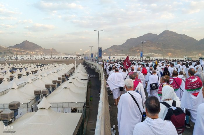 Haj qoidasini buzgan 76 ming kishi hibsga olindi