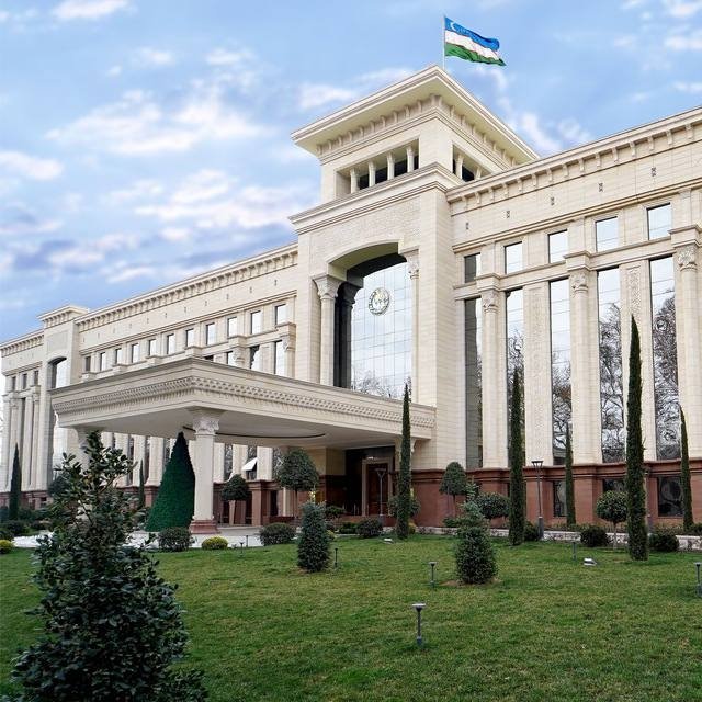 Senat qarori bilan 8 davlatga yangi elchilarimiz tayinlandi, 1 davlatdagisi lavozimidan ozod etildi
