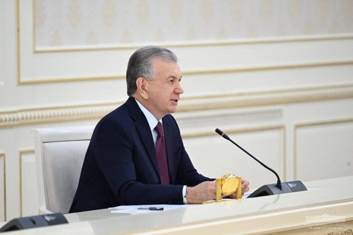 Шавкат Мирзиёев раислигида видеоселектор йиғилиши бошланди