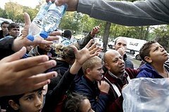 Берлиндаги Фаластин тарафдорлари намойишида 10 нафар полициячи яраланди