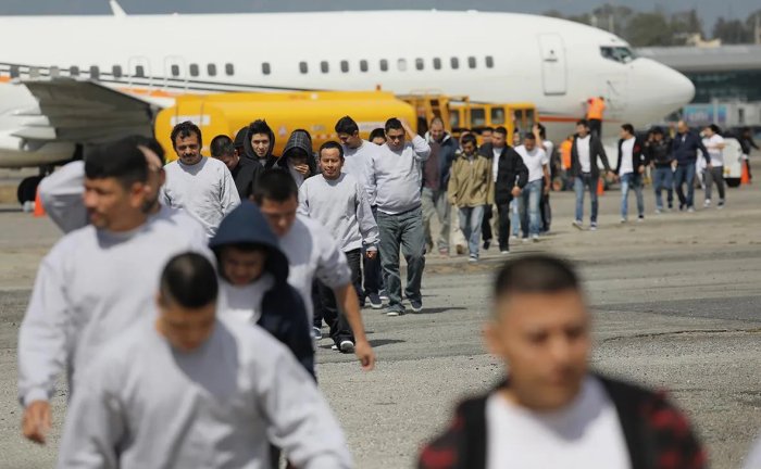 AQShdan O‘zbekistonga 131 nafar noqonuniy migrant deportasiya qilindi