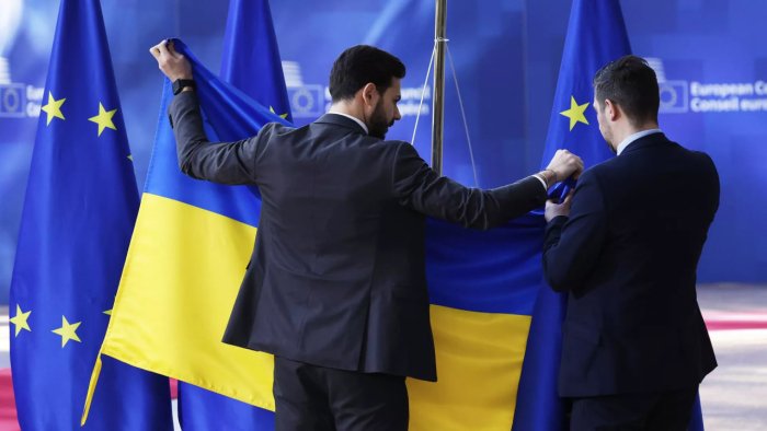 Ukrainani YEIga qabul qilish bo‘yicha referendum o‘tkazish taklif qilindi