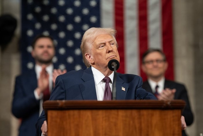Трамп Украинанинг Россия устидан ғалаба қозонишига ишонмайди