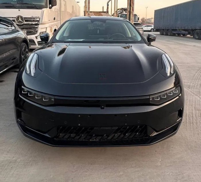 Qarzdorlik “ZEEKR”dan ayirdi