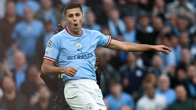 "Manchester Siti" yetakchisi 3 o‘yinga diskvalifikasiya qilindi