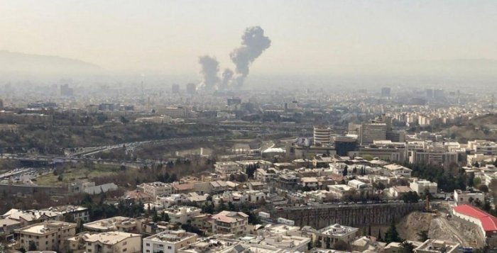 Исроил Теҳрондаги ИИҚК нишонларига янги зарбалар берди