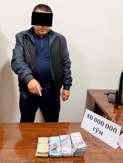 Sud boshqaruvchisi yordamchisining noqonuniy harakati fosh bo‘ldi