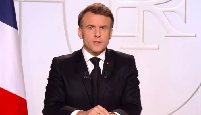 Makron Fransiyadagi talabalar noroziligiga javoban qat’iy choralar ko‘rishga va’da berdi