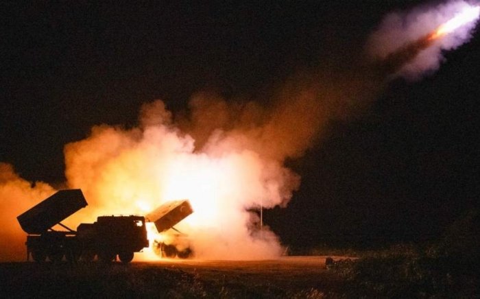 Жанубий Корея Шимолий Корея билан чегарада кенг кўламли тунги машғулотларни ўтказди