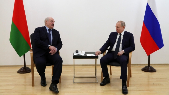Владимир Путин Санкт-Петербургда Александр Лукашенко билан музокаралар ўтказди