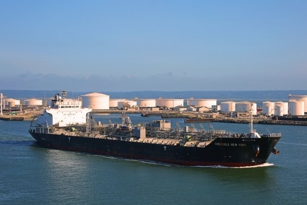 Россия нефти дунёдаги энг қиммат нефтга айланди