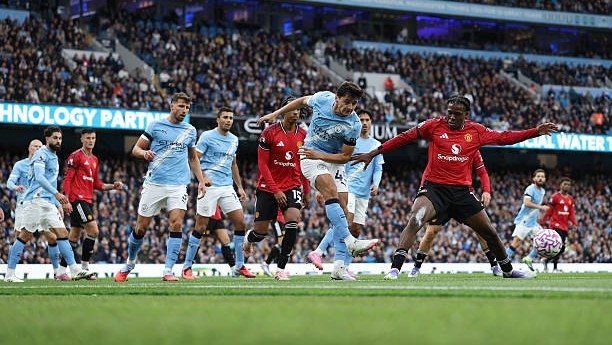 Husanov juda yaxshi harakat qilgan o‘yinda "Manchester Siti" "Manchester Yunayted"ni yirik hisobda taslim qildi