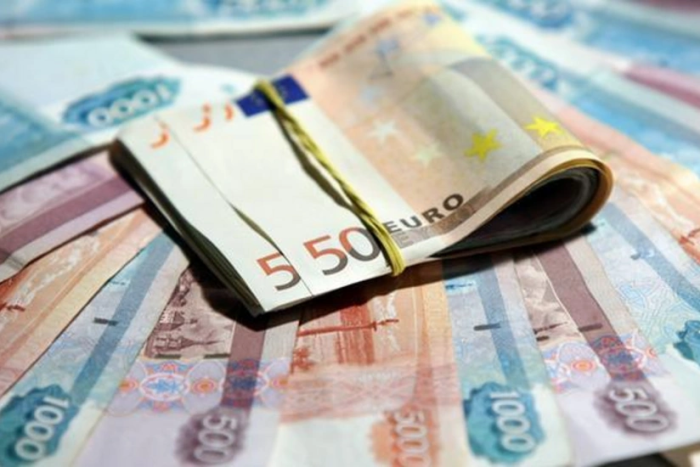 Rossiya aktivlarining Ukraina foydasiga musodara qilinishiga qarshi chiqqan YEI davlatlari nomlari e’lon qilindi