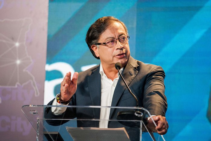 Kolumbiya prezidenti AQSh va Tramp haqida keskin fikr bildirdi