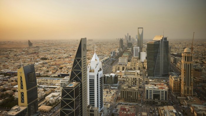 Tezkor xabar: BAA Eronning hujumlariga javoban harbiy amaliyot boshlashi mumkin