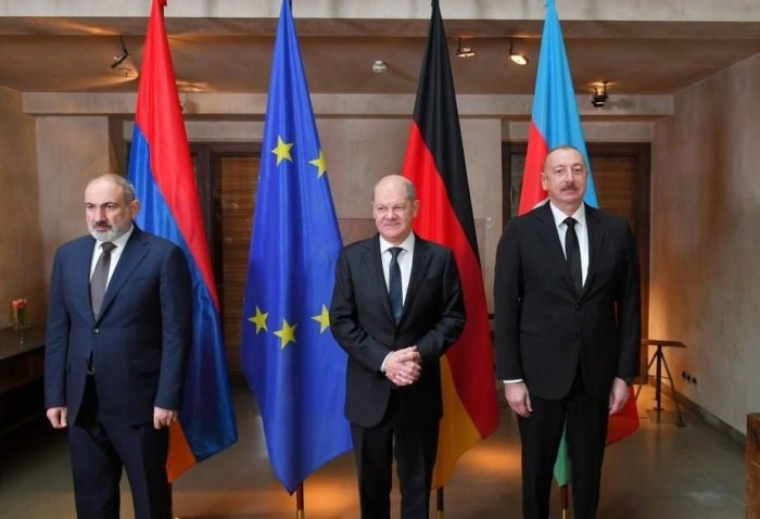 Мюнхенда Германия, Озарбойжон ва Арманистон раҳбарларининг учрашуви бўлиб ўтмоқда