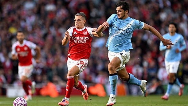 "Manchester Siti" "Arsenal" bilan o‘yinda g‘alabani qo‘ldan chiqardi. Husanov 1 taym o‘ynadi