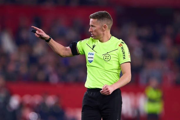 La Liga doirasidagi "Barselona" - "Real" uchrashuviga bosh hakam tayinlandi