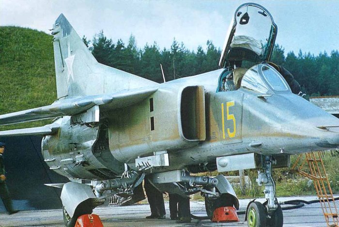 Киев Қозоғистондан эски совет захираларидан 81 та самолёт олди - «Милитарист»