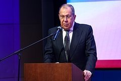 Lavrov Turkiyaga yetib keldi