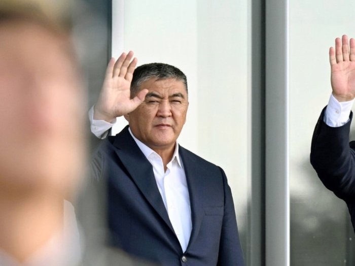 Қамчибек Ташиев Қирғизистонга қайтди, айни дамда ИИВда гувоҳ сифатида сўроқ қилинмоқда