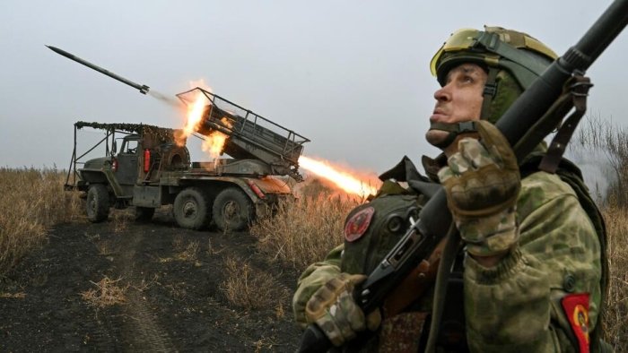 Rossiya nima uchun Ukrainaga qarshi urushni erta boshlamaganligi ma’lum bo‘ldi