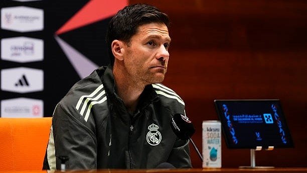 «Real»dan iste’foga chiqarilgan Xabi Alonso yana Germaniyada ish boshlashi mumkin