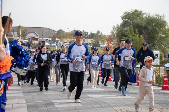 Yangi O‘zbekiston bog‘ida 1 500 ishtirokchini birlashtirgan «Adolat sari» marafoni o‘tkazildi