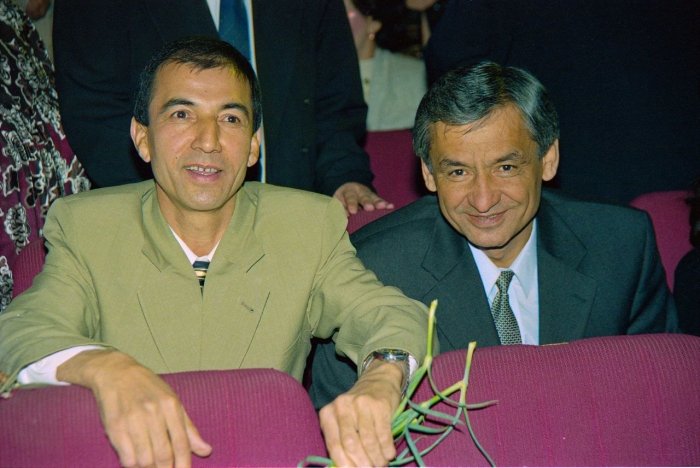 Ўзбекнинг суюкли чапани шоири