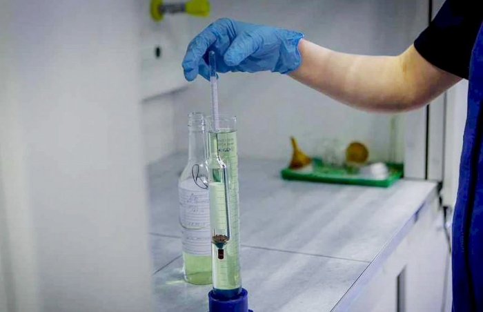 Samarqand viloyatida sifatsiz neft mahsulotlarini sotuvga chiqargan AYOQShga nisbatan chora ko‘rildi